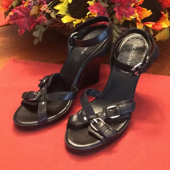 BCBGirls black sz 9 strap wedge - Picture 1 of 8
